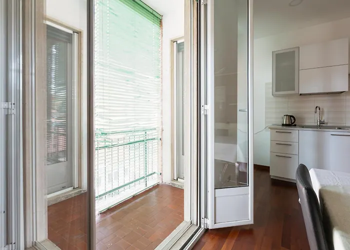 Guesthost - Lorenteggio Gelsomini Cozy * ミラノ