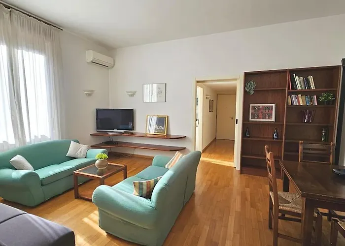 Corso Genova Urban Living In *