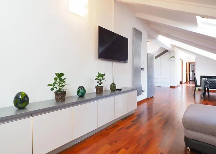 Primopiano - Savona C * Milan