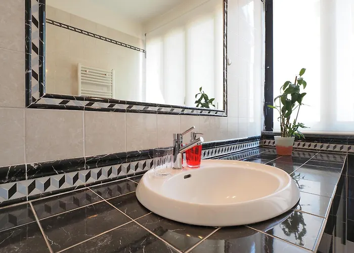 Primopiano - Savona C Apartamento Milán