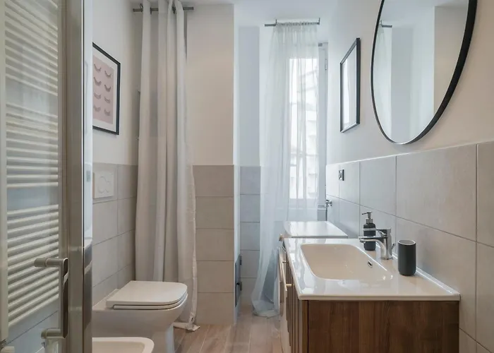 Easylife - - Crema 15 - Porta Romana * מילאנו