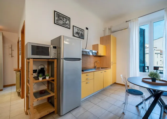 Easylife - - Crema 15 - Porta Romana אורחן *