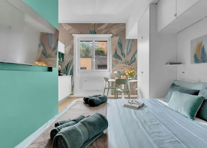 House In Fashion - Flat Near Navigli, Tortona & Duomo Area Daire