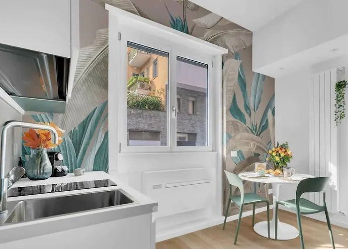 House In Fashion - Flat Near Navigli, Tortona & Duomo Area