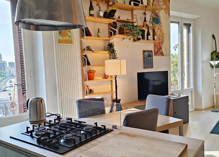 Апартаменты Yr - Isola