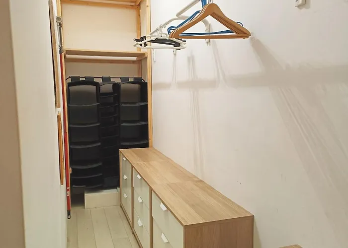 Yr - Isola * Милан