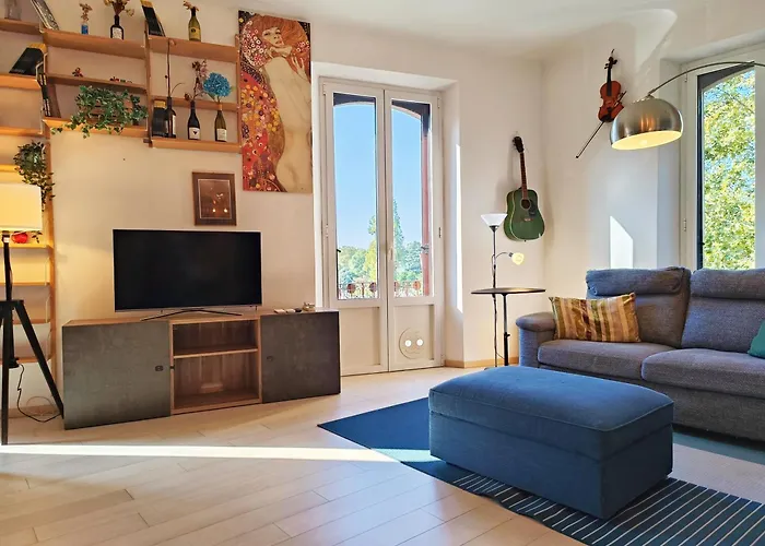 Апартаменты Yr - Isola