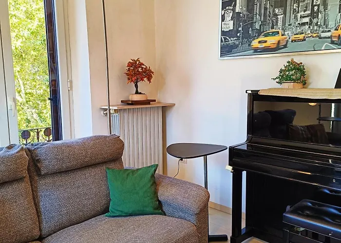 Yr - Isola * Милан