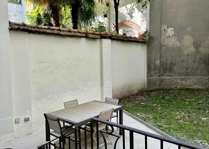 Lr Deluxe - Porta Venezia - Bilocale Con Giardino Privato *