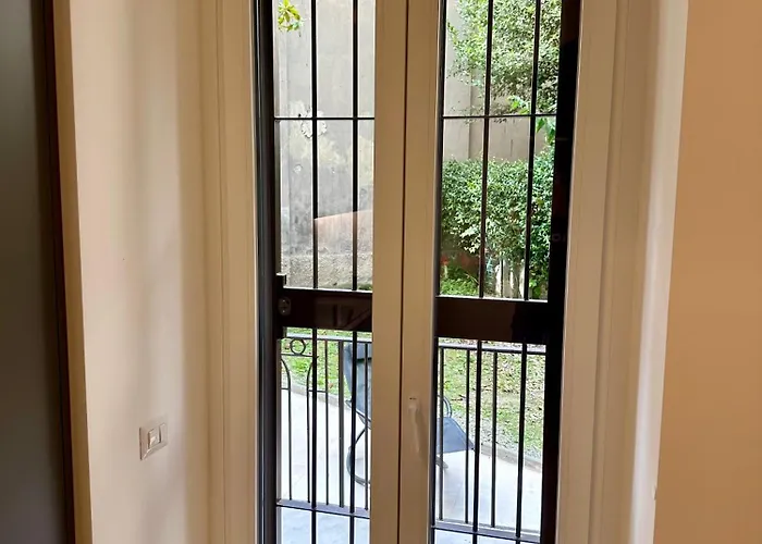 Lr Deluxe - Porta Venezia - Bilocale Con Giardino Privato