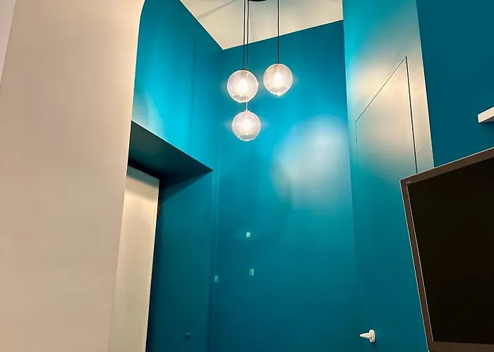 Apartament Lr Deluxe - Porta Venezia - Bilocale Con Giardino Privato *