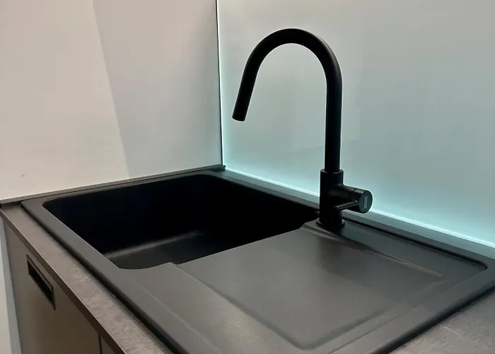 Lr Deluxe - Porta Venezia - Bilocale Con Giardino Privato * Mediolan