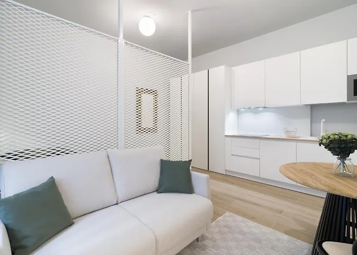 Art Combo In Porta Venezia, *