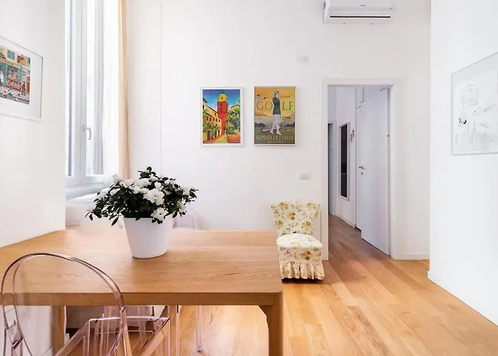 Casa Nel Centro Storico Di Milano, Conciliazione