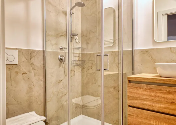 Niccolini Sarpi Food&design Modern In Chinatown Appartement Milaan