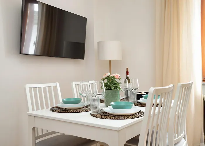 Niccolini Sarpi Food&design Modern In Chinatown Milaan