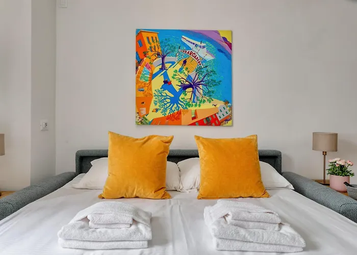 Niccolini Sarpi Food&design Modern In Chinatown Appartement *