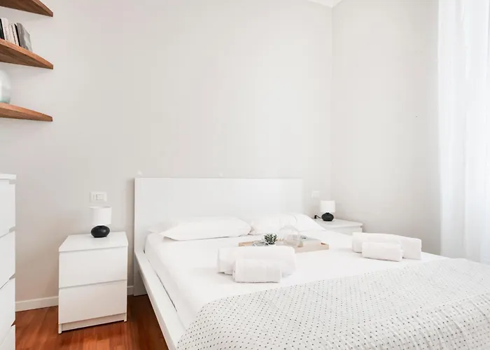 Easylife - - Crema 1 - Porta Romana *