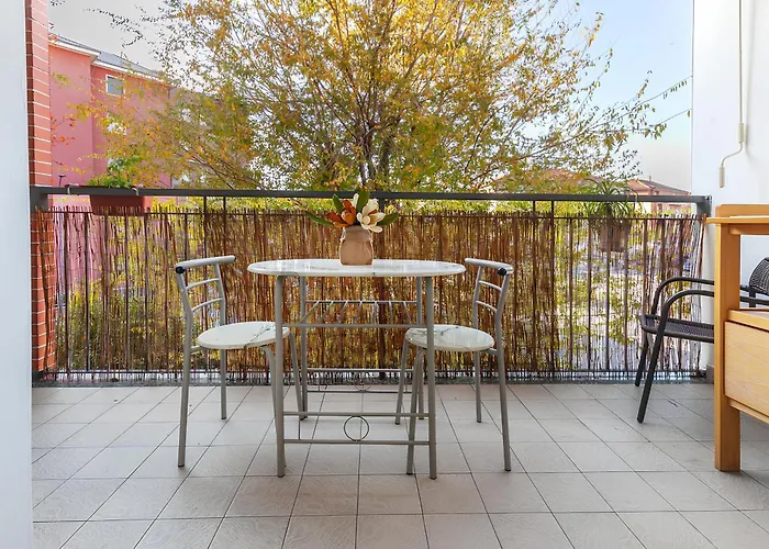 Apartamento Isola-centrale 15 Minuti Dal Duomo M5 Milão