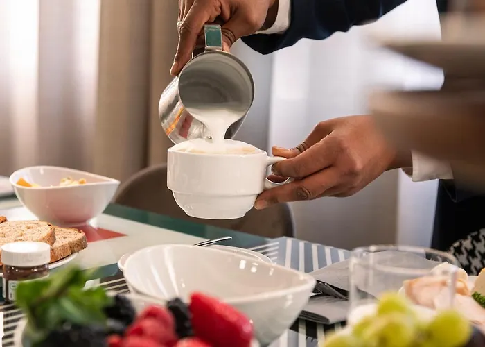 Atahotel Quark فندق ميلان