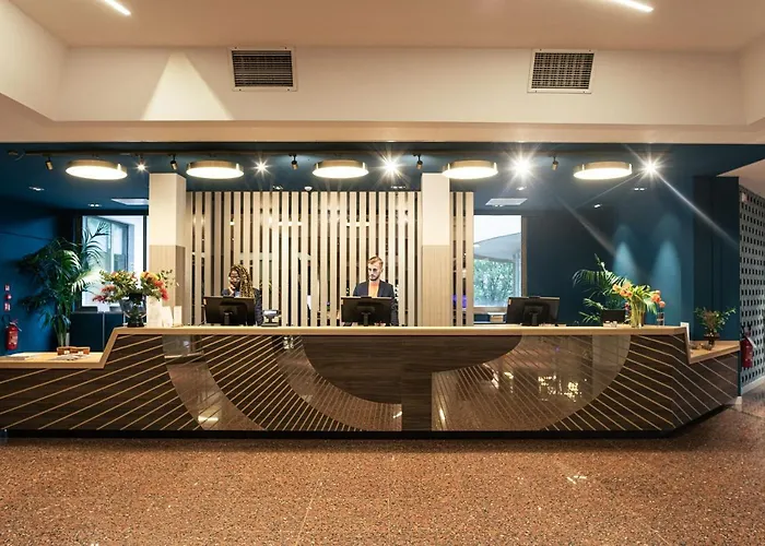 Atahotel Quark فندق ميلان