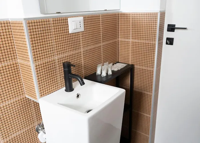 Apartamento Mo87 Loreto- Duomo-chic With Wi-fi Milán