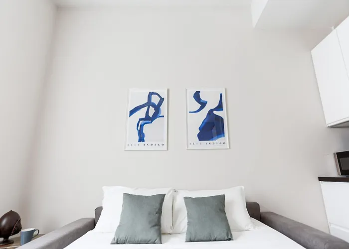 The Best Rent - One-bedroom In Moscova *