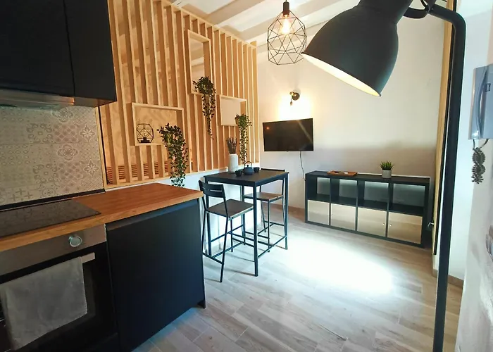 Yr Ticinese - Duomo In 10 Min By Tram Apartmán