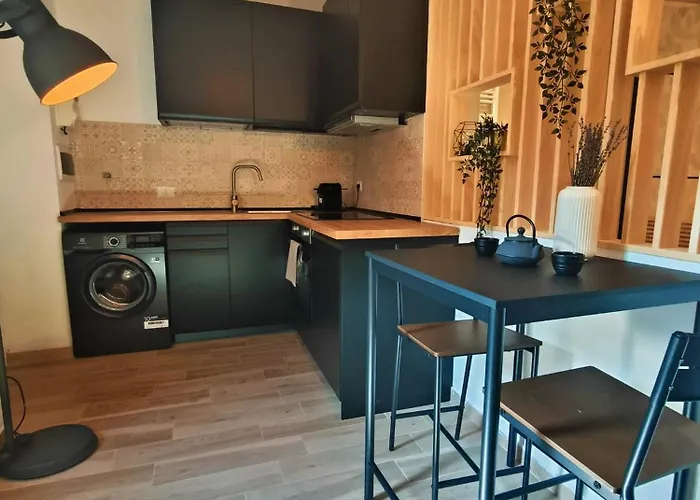 Yr Ticinese - Duomo In 10 Min By Tram Apartman Milánó
