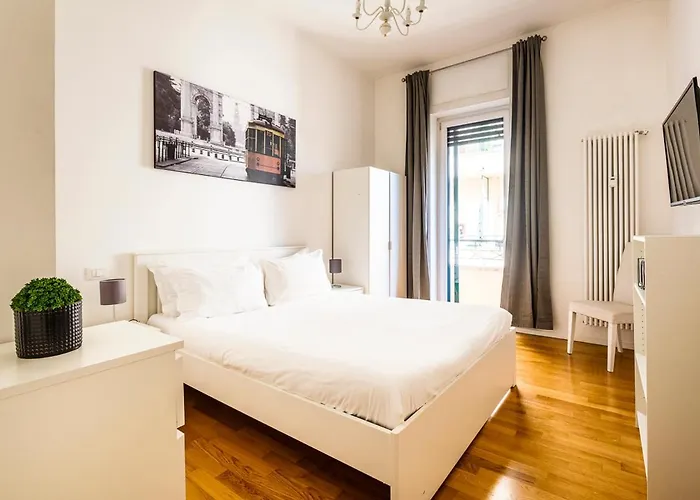 아파트 Exclusive 3 Bedrooms Near Duomo