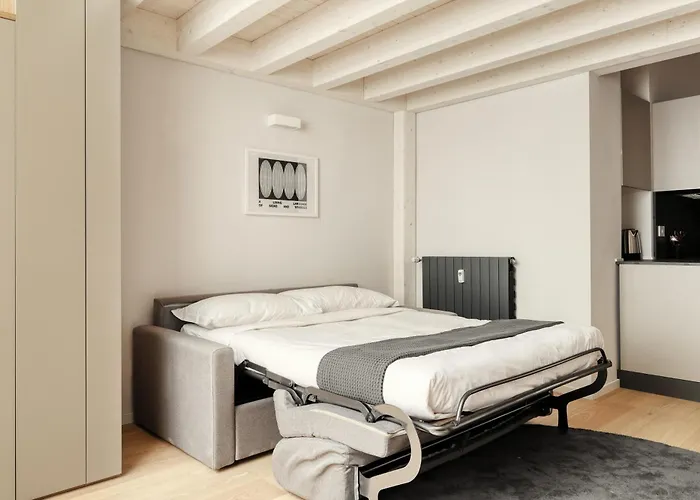 Apartamento Cenisio 23 Milão