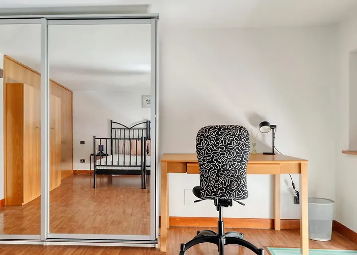Appartement Luigi Bocconi 6 Pax *