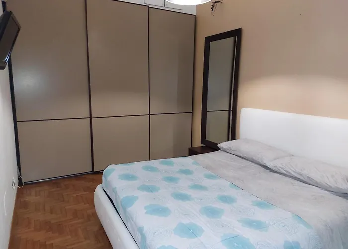 Appartement Confortable Flat Near Pz Firenze