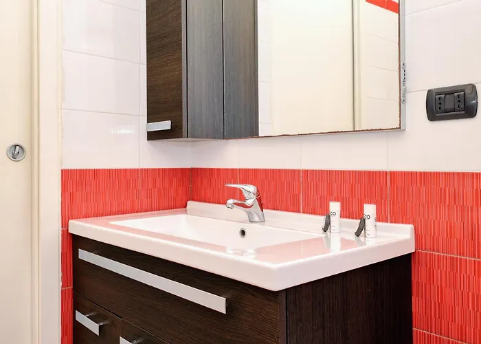 Joivy Inviting 1br Flat Near Citylife District Apartament *