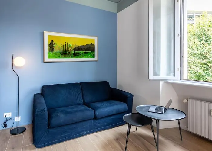 Life-duomo, Design With Terrace *