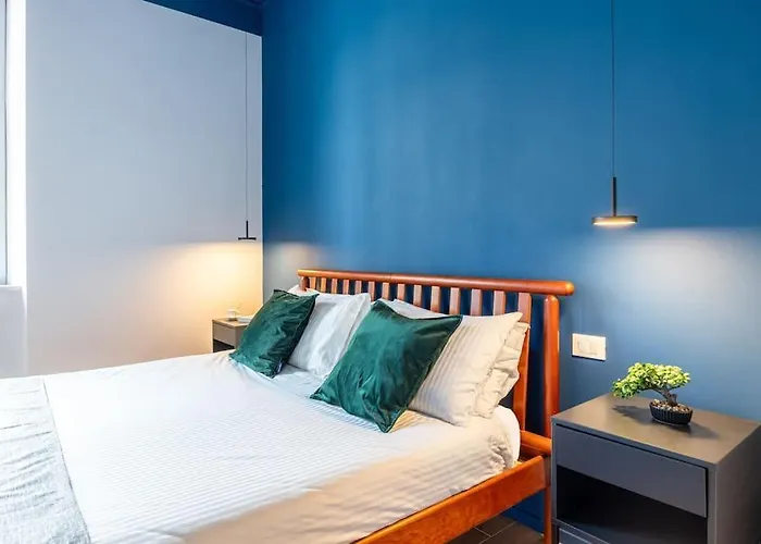 Life-duomo, Design With Terrace Appartement