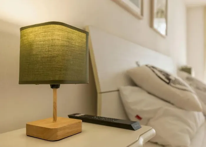 Unique & Strategic Flat, 50m From M4 Station Apartmán Milán