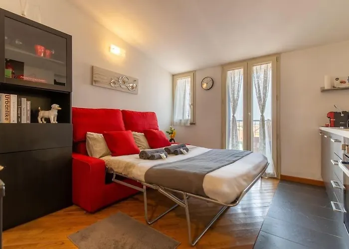 Unique & Strategic Flat, 50m From M4 Station * Milán