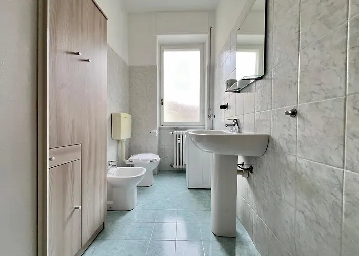 Apartment Big Urban Nest