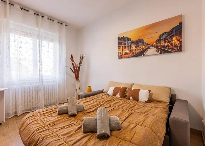 Lägenhet Duomo - San Siro House Con Netflix, Wi-fi Milano