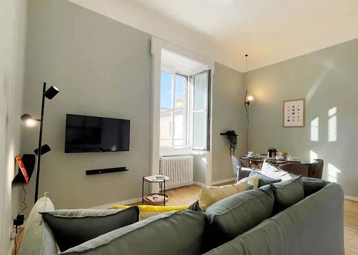 아파트 Brera District Bright & Elegant By Rentopolis 밀라노