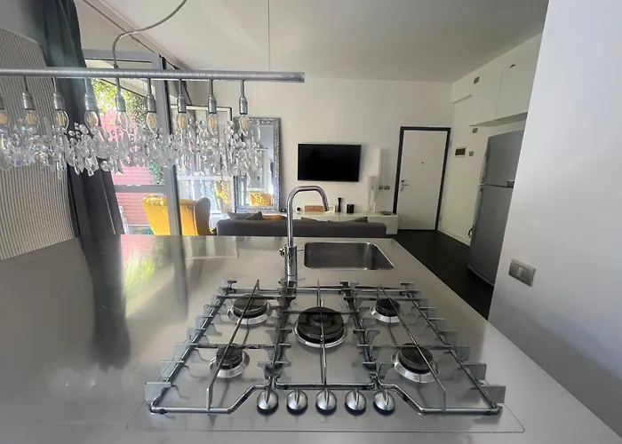Appartamento Private Garden Apartment, Navigli, 24h Security