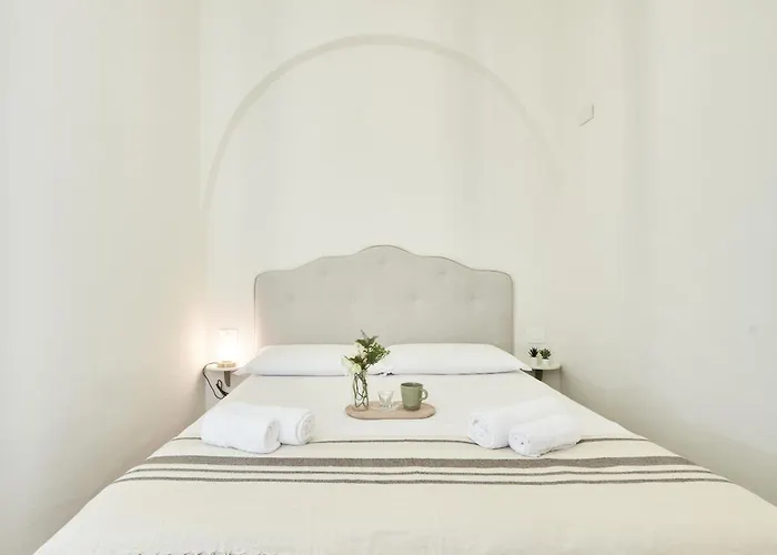 Apartment Easylife - - Brisa 15 - Duomo Milan