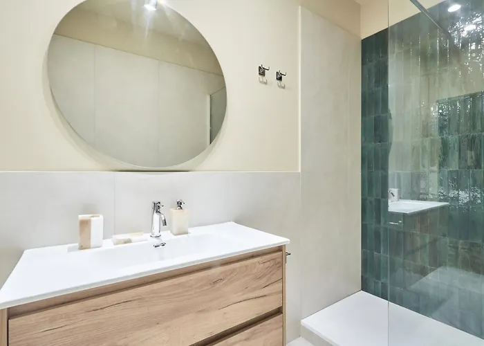 Apartment Easylife - - Brisa 15 - Duomo Milan