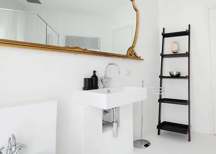 Just Urban - Stylish And Spacious 90 Sqm Flat - 5 Min To M1 And M2