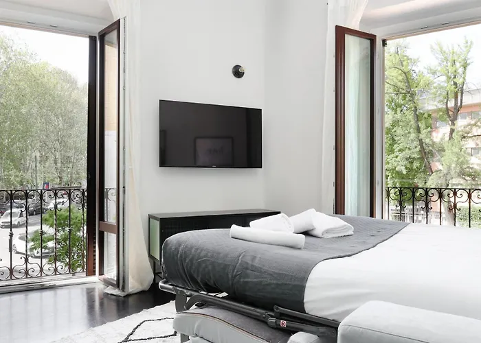 Just Urban - Stylish And Spacious 90 Sqm Flat - 5 Min To M1 And M2 *