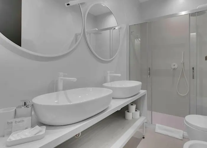 Casa Nanda - Flat Near Navigli And Tortona Area Lejlighed *