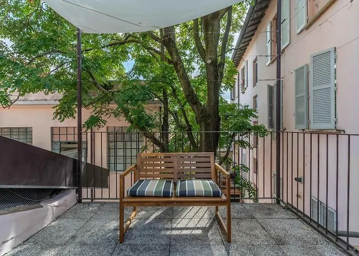 Casa Nanda - Flat Near Navigli And Tortona Area