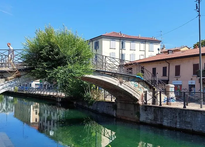 Casa Nanda - Flat Near Navigli And Tortona Area Lejlighed