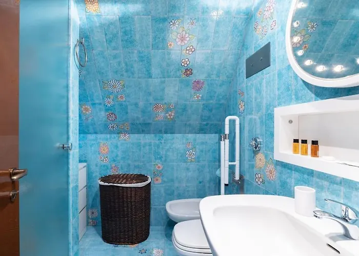 Attico Di Lusso Con Terrazzo A 10 Minuti Dal Duomo Appartamento *